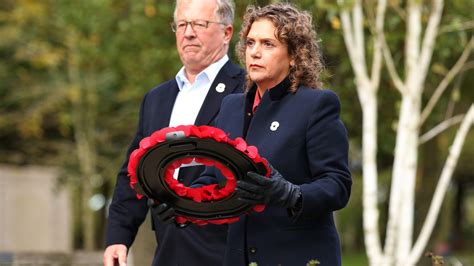 tom tv news today 5pm|Captain Tom’s daughter and husband disqualified as charity .
